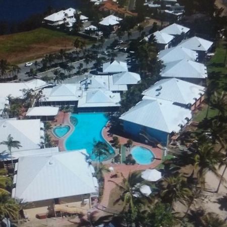 Apartment In Dolphin Heads Eimeo Exterior foto