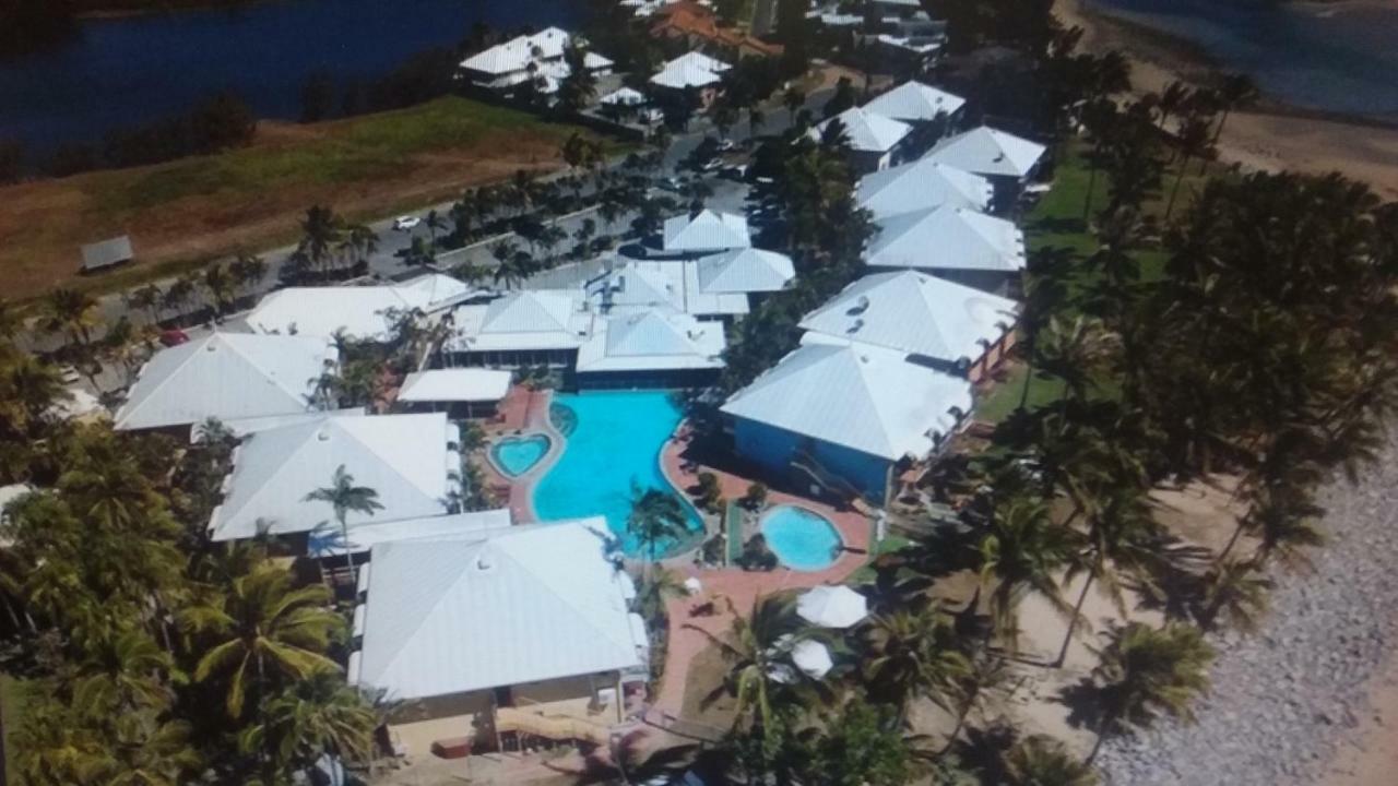 Apartment In Dolphin Heads Eimeo Exterior foto